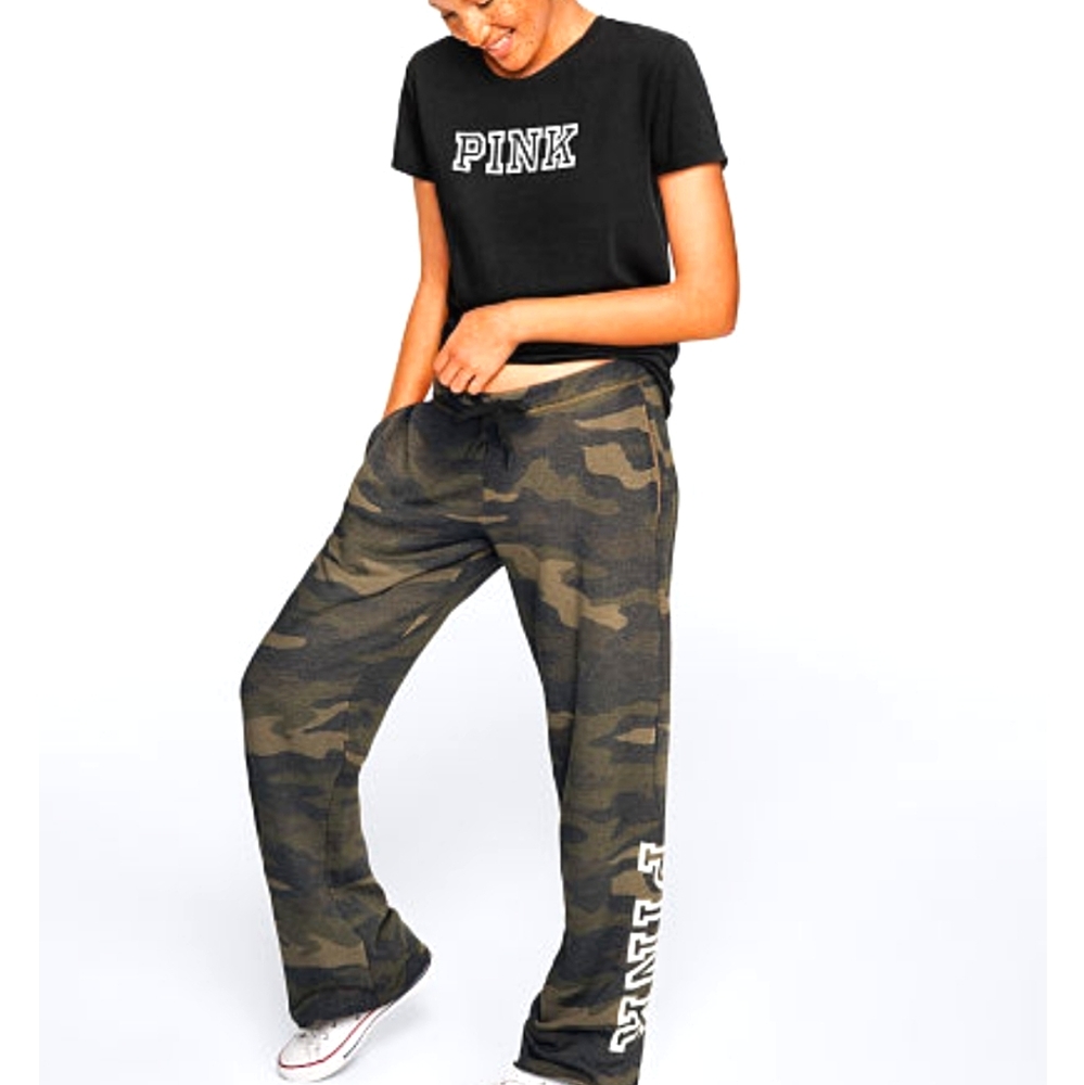 EUC XL VS Pink camo boyfriend pants
